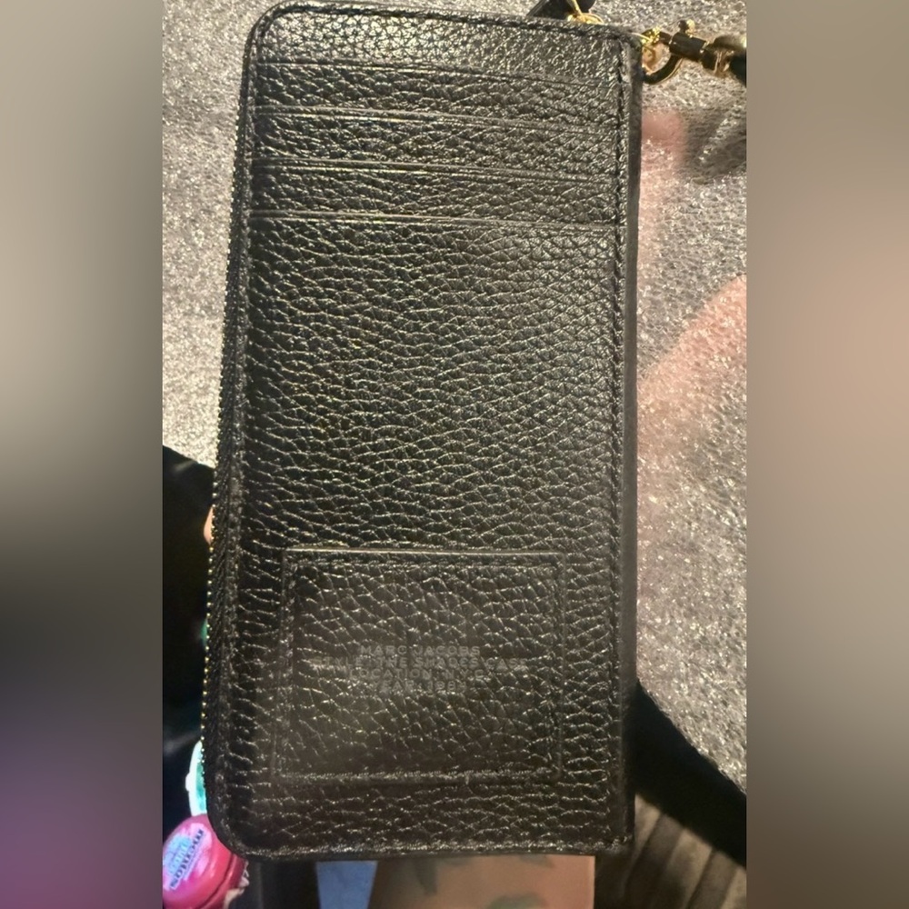 Marc Jacobs The Shades Leather Case (Black) - Picture 9 of 9